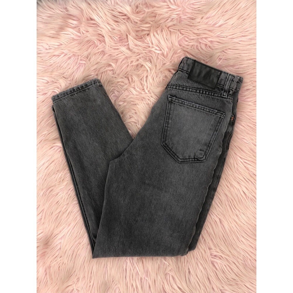 Zara The 90's Mom Fit Black Jeans